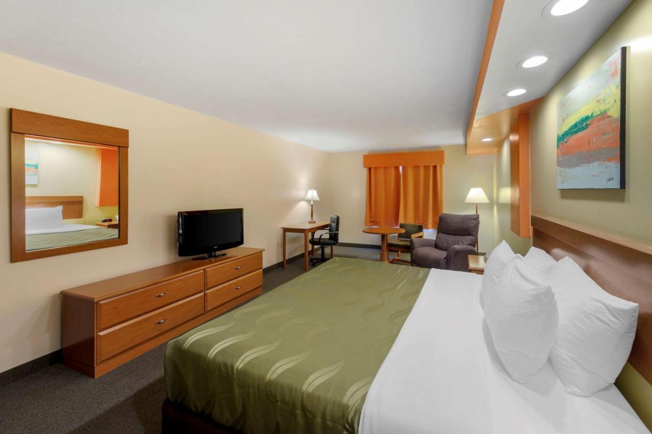 Quality Inn Hamilton Εξωτερικό φωτογραφία