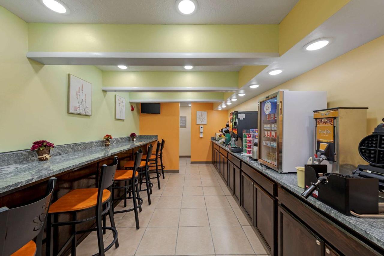 Quality Inn Hamilton Εξωτερικό φωτογραφία